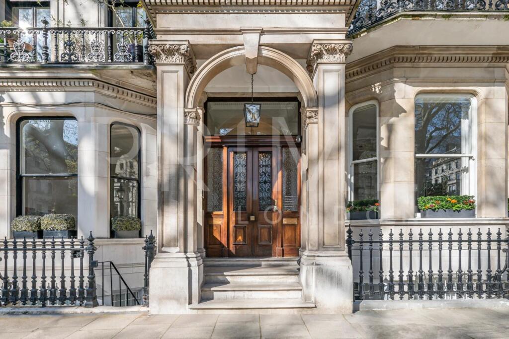 ENTRANCE (5).jpg