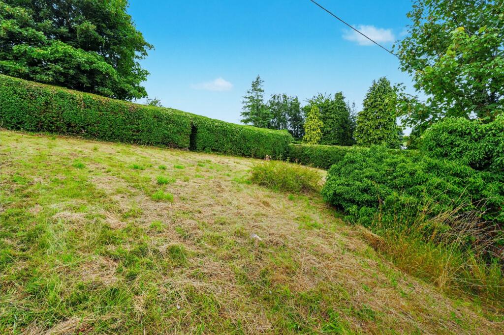 Hafan, Johnstown, Wrexham Road, Wrexham, LL14 1PE