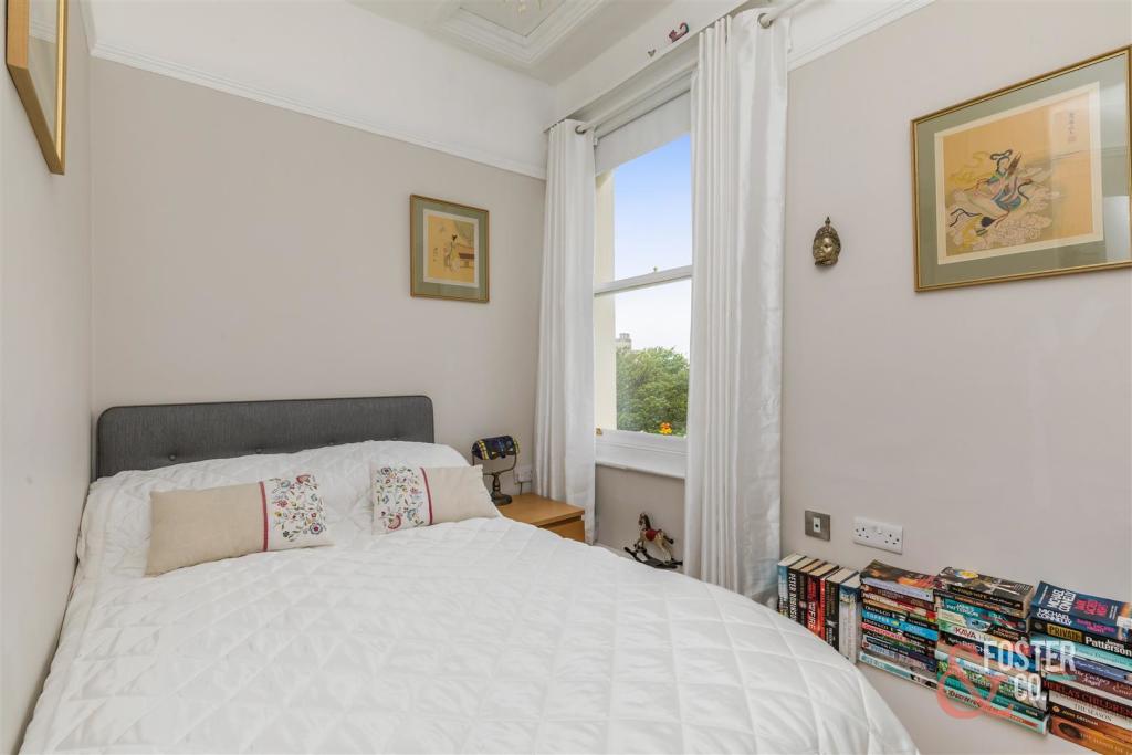 Palmeria Avenue, Mansions, Flat 7-5.JPG