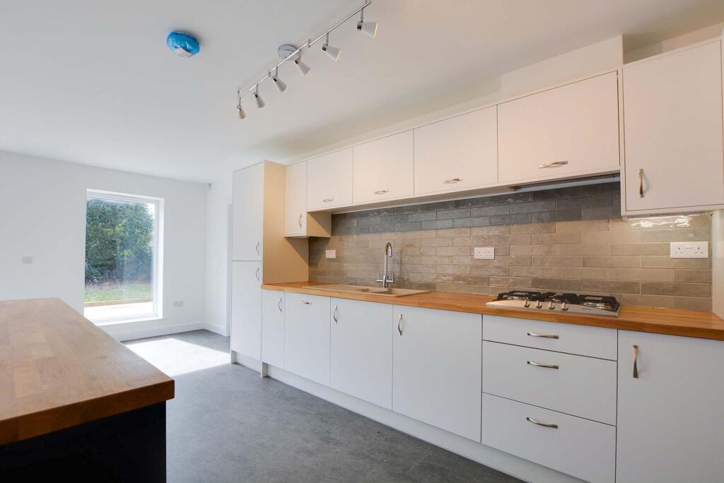 Fitted Dining Kitchen