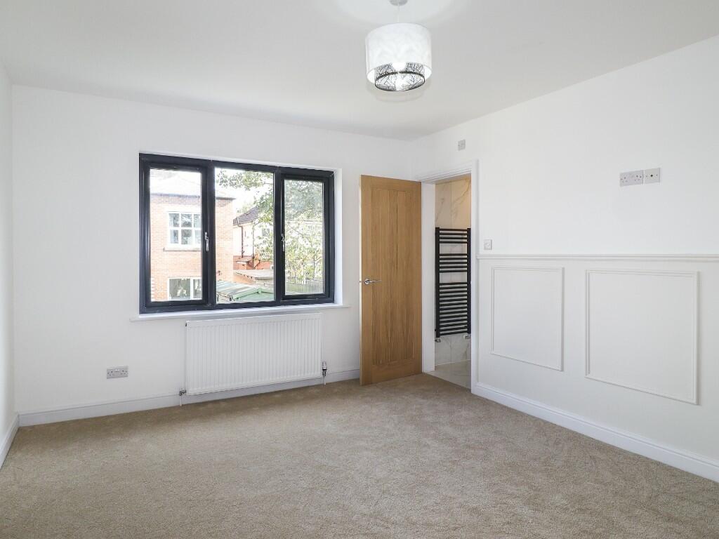 Main bedroom 