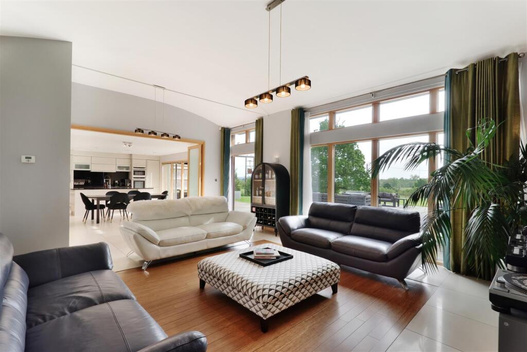 Walney Barn Aylestone Hill - (52).jpg