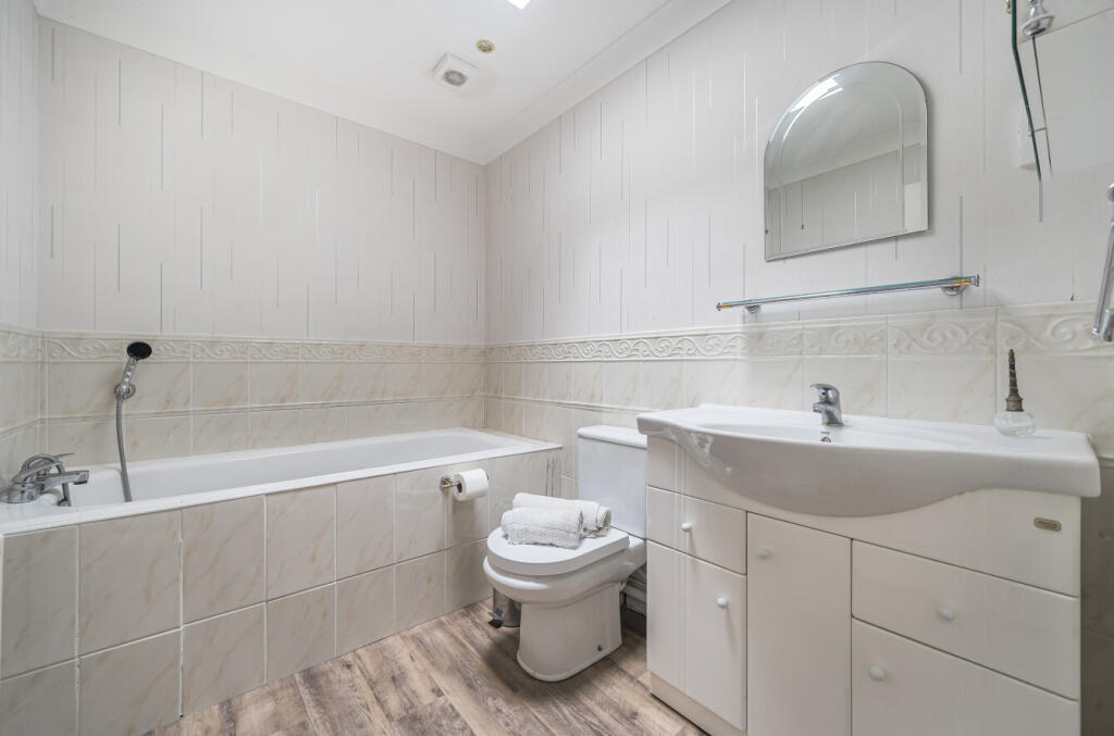 1346502-14-68b808...