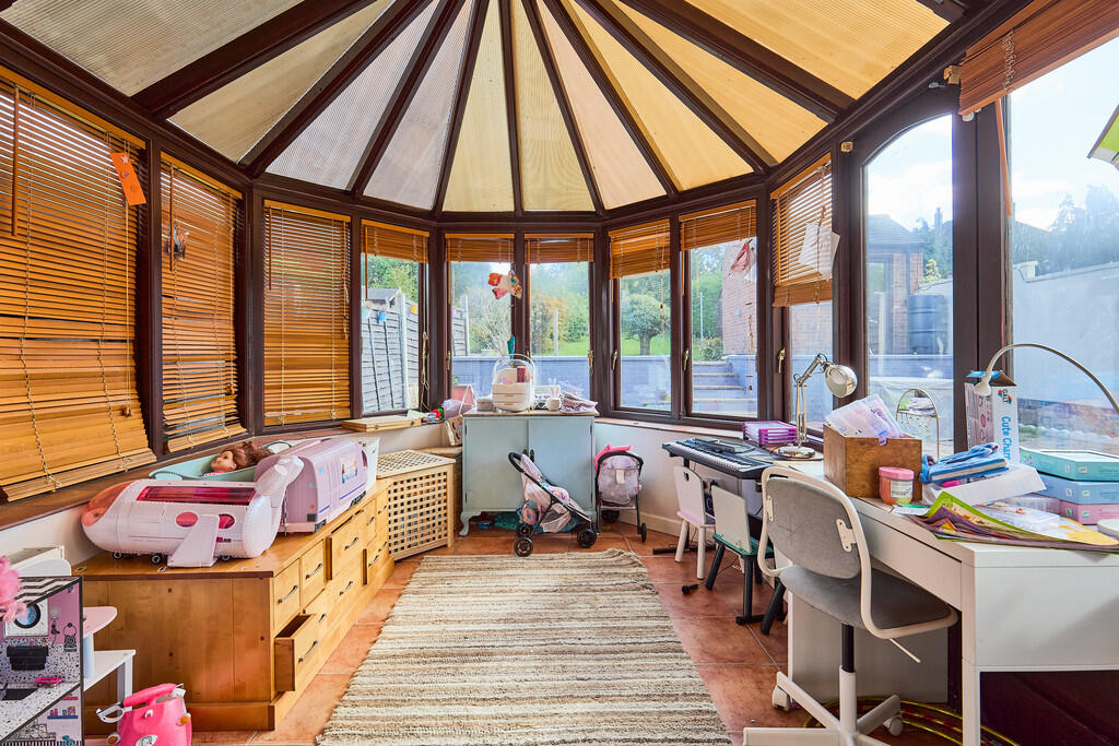 Edward Knight 202...