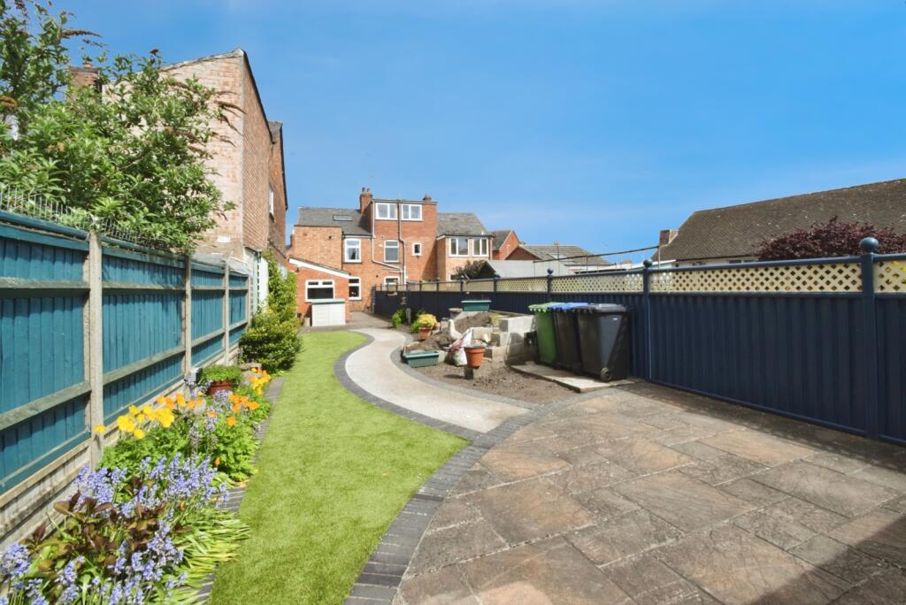 Garden &amp; Rear