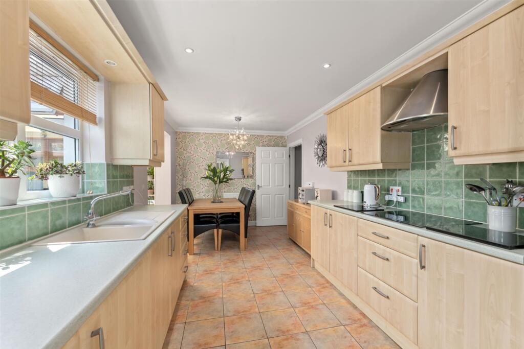Kitchen Diner