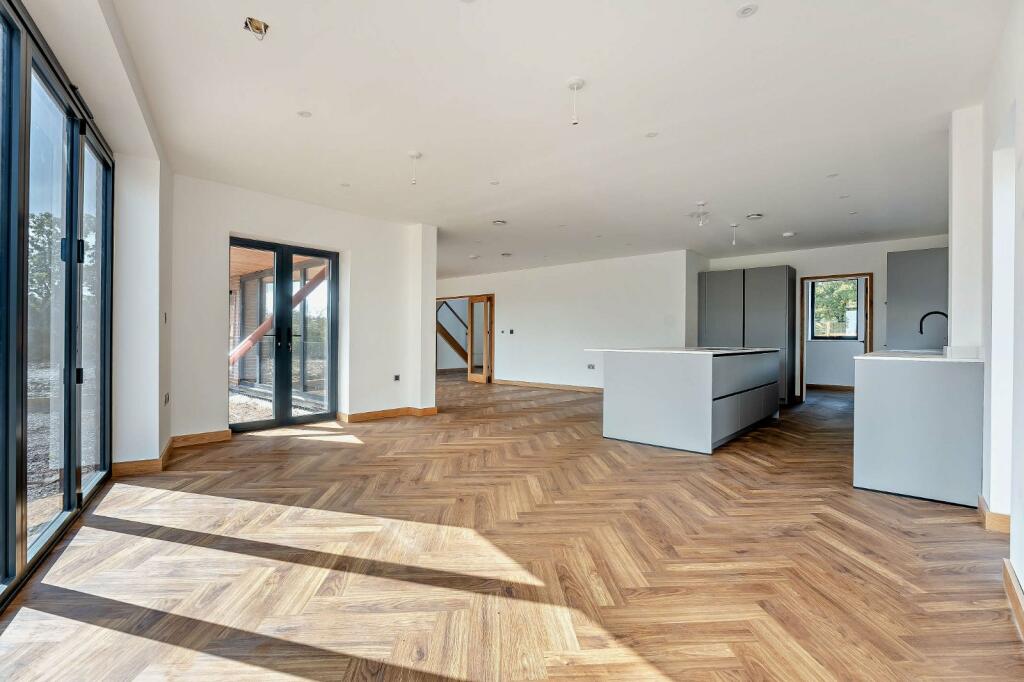Kitchen/Dining