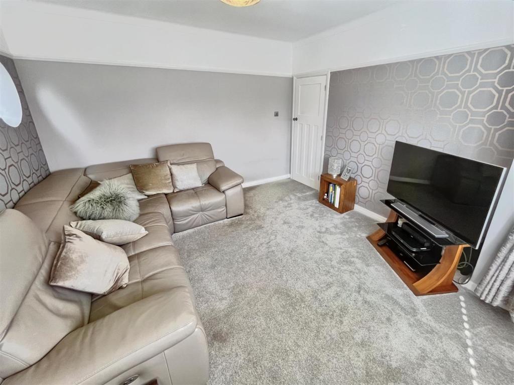Sitting Room Aspect 2