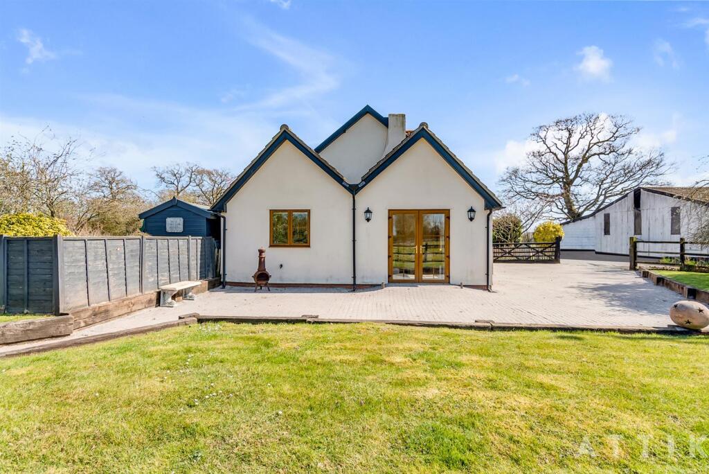 3 Town Farm Cottages, Chediston IP19 OBE (11).jpg