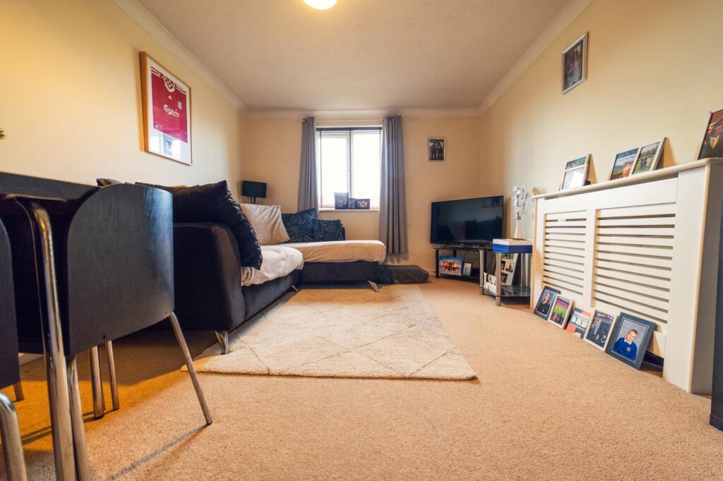 Call 02920 454555 to secure your viewing_1