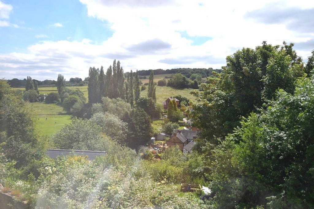 41 NOTTINGHAM ROAD 15.JPG