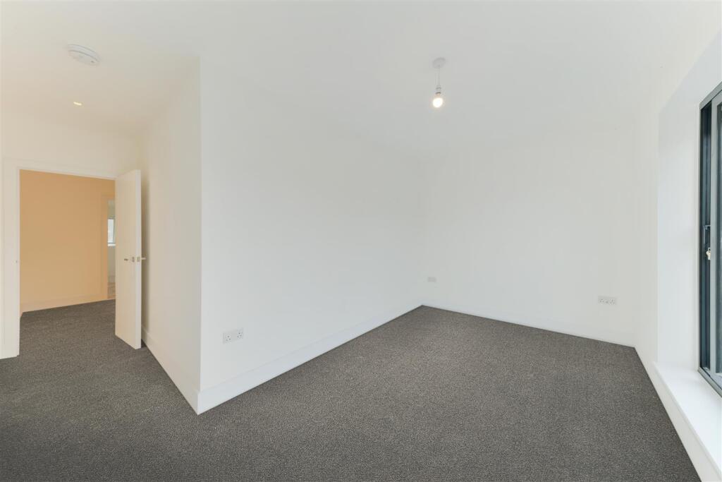 HIGH STREET, 266, FLAT 3-19.jpg