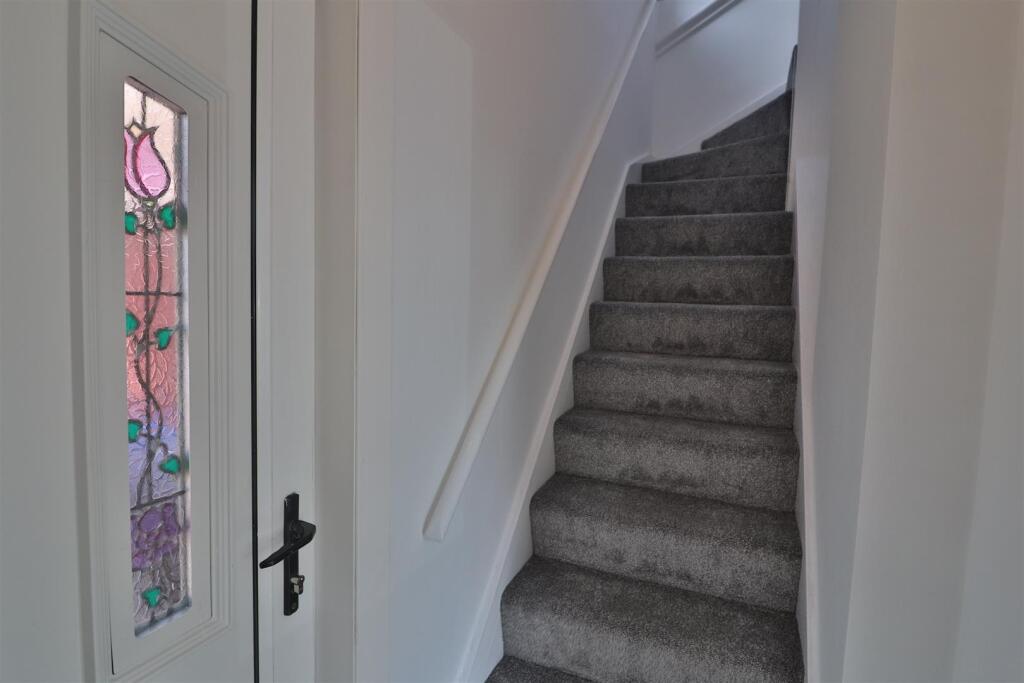 ENTERANCE HALLWAY