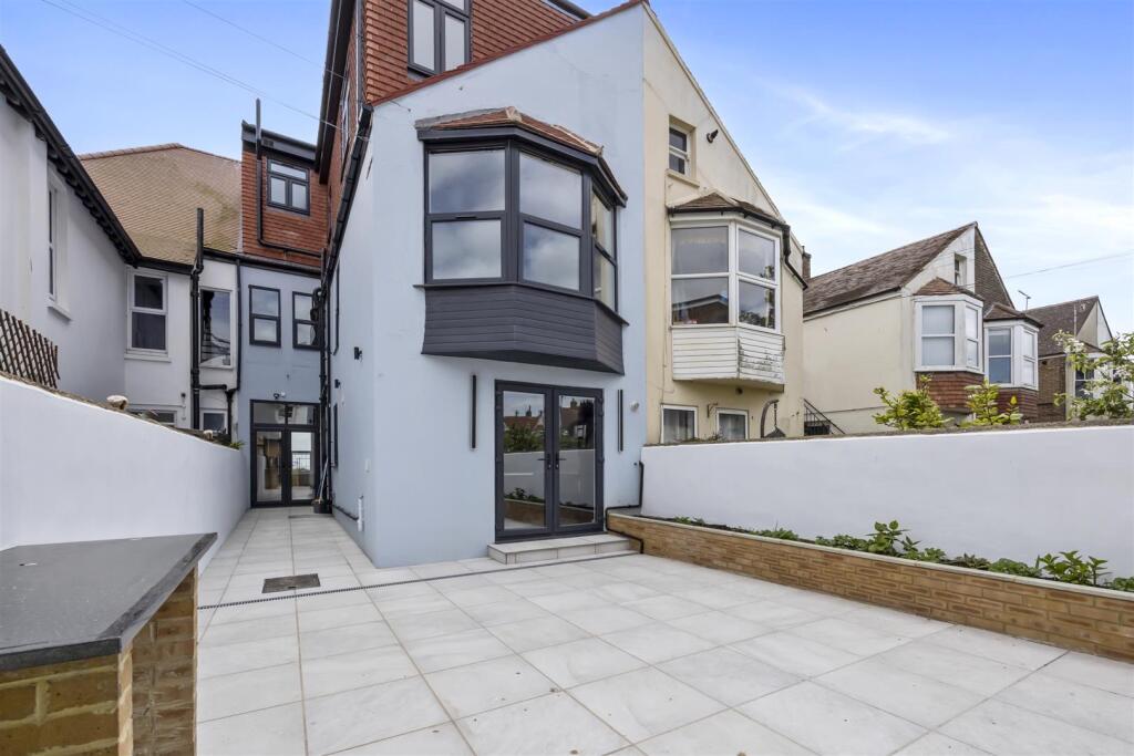 Brighton Road, 145-035.JPG