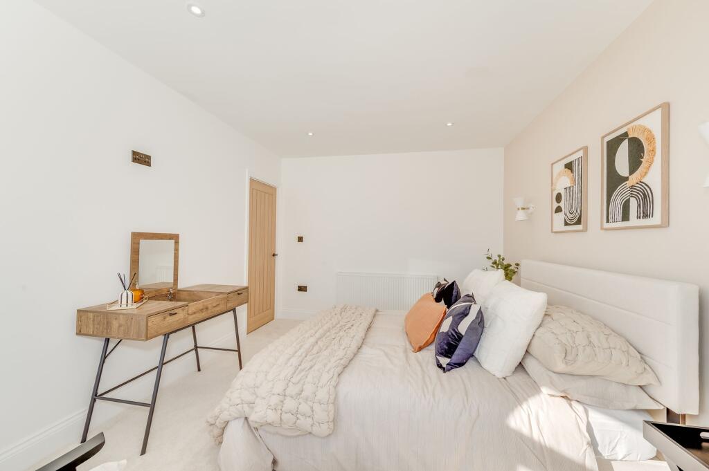 BEDROOMS AND BATHROOMS