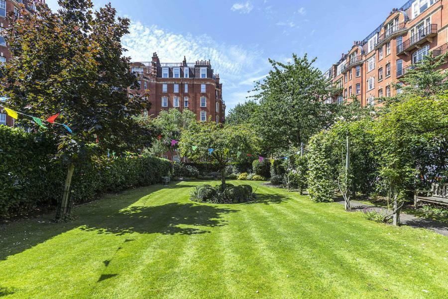 Private parkland gardens for residents mainly laid
