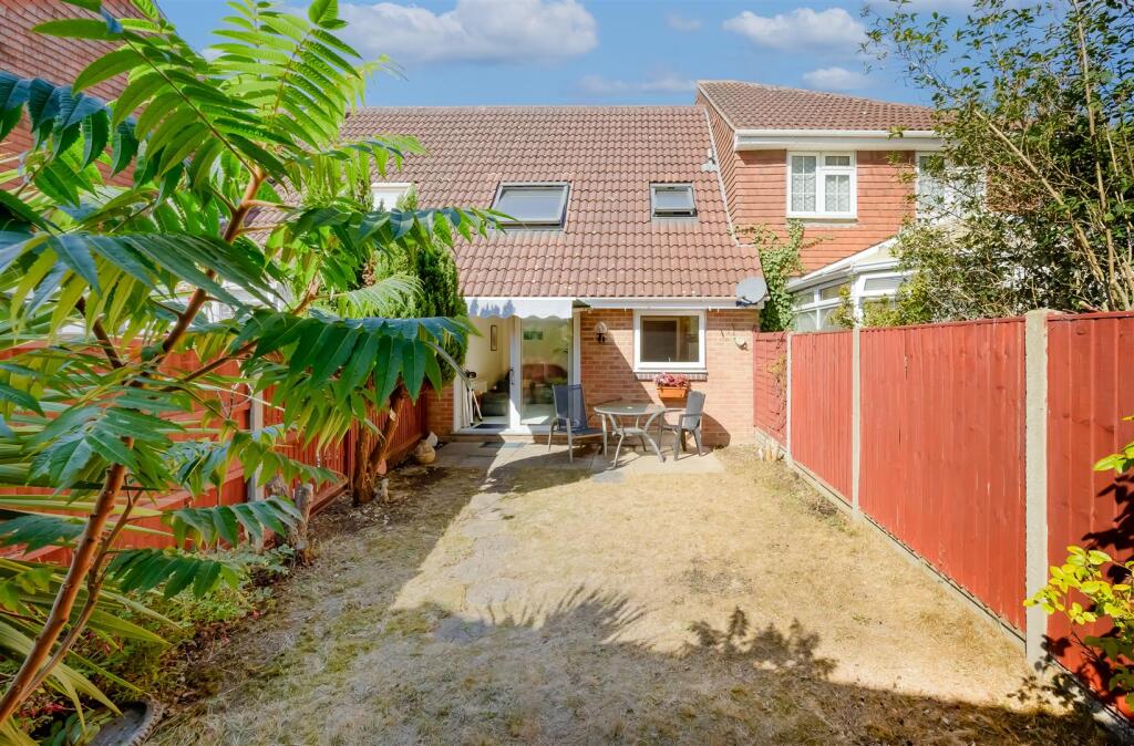 2 Cormorant Close 3 (1).jpeg