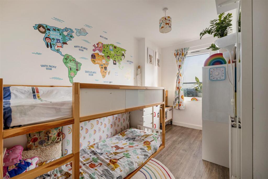 Collendale Road, E17