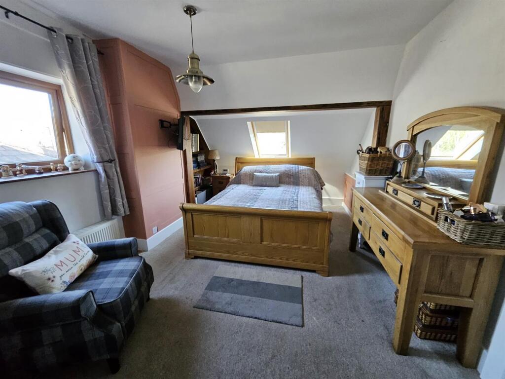 Bedroom.jpg