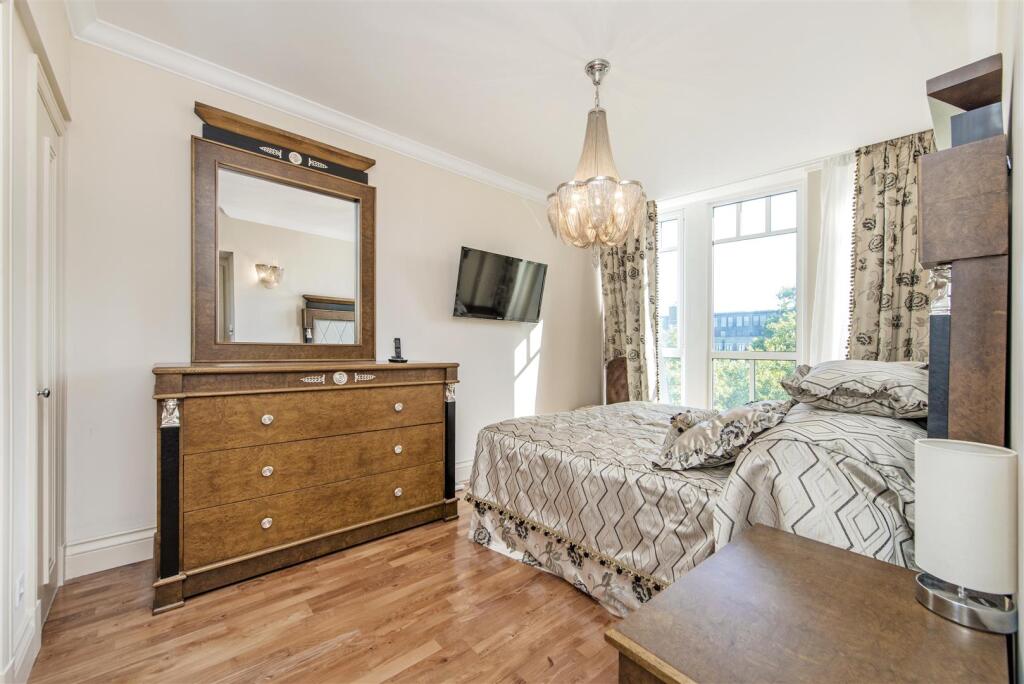 Bedroom.jpg