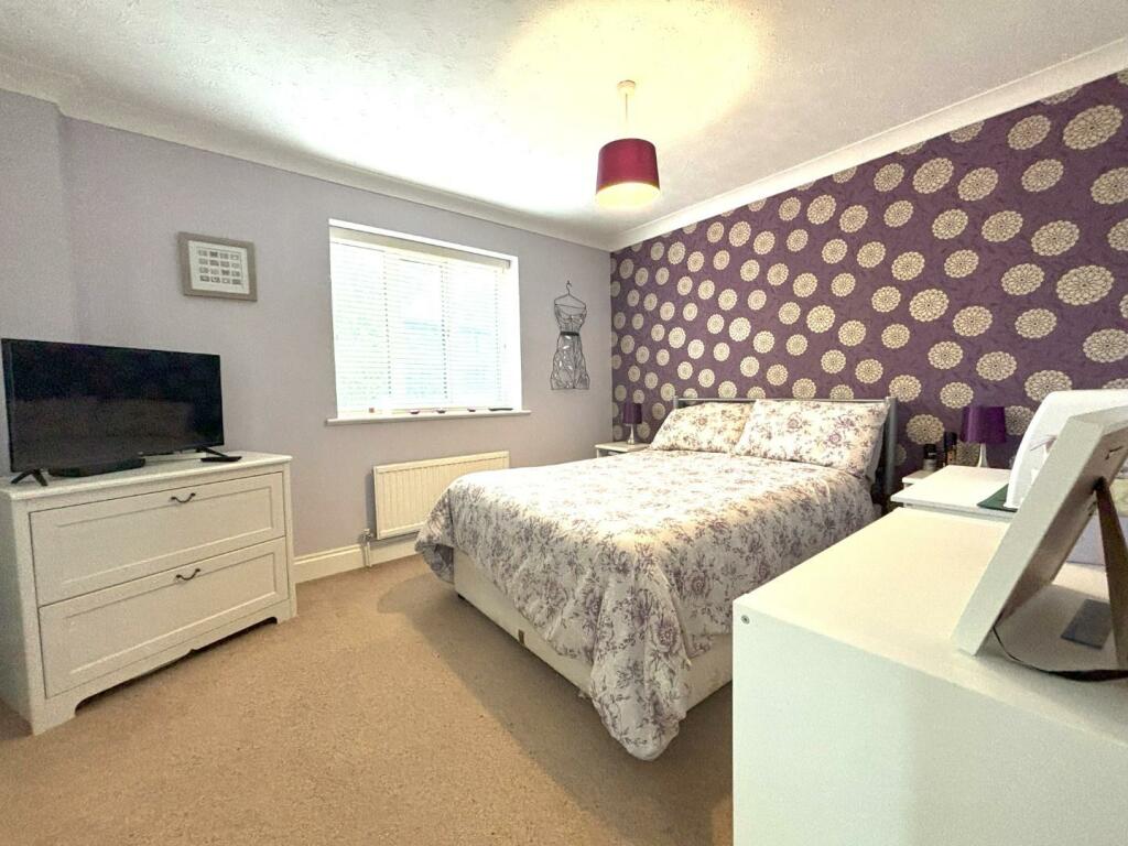 Bedroom 2.jpg