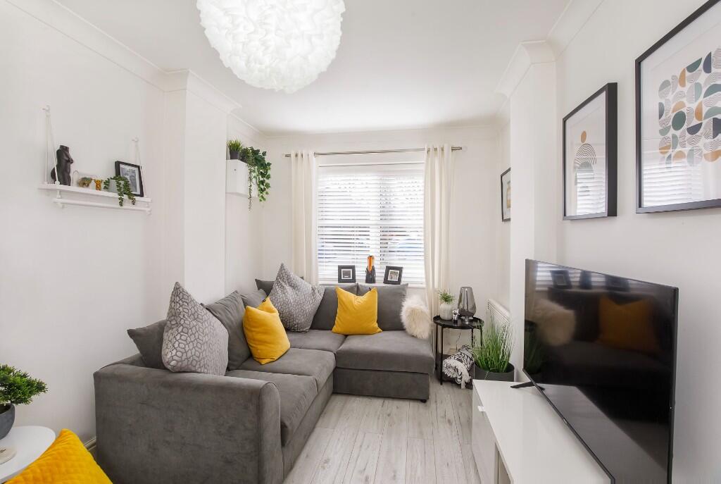 Lounge 2