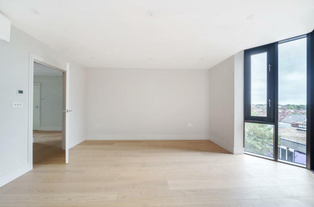 Davidson Frost-Wellings, DFW, Finchley Road, Londo