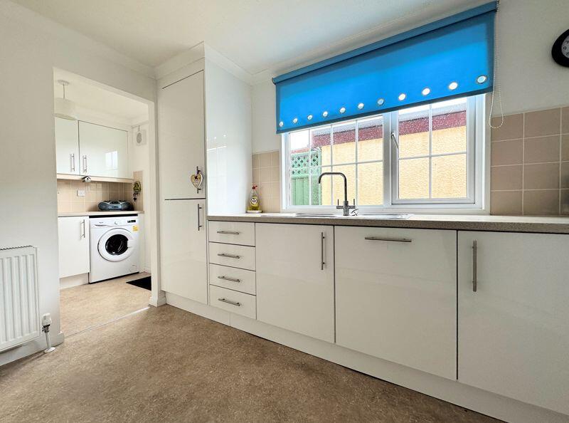 Kitchen/Utility