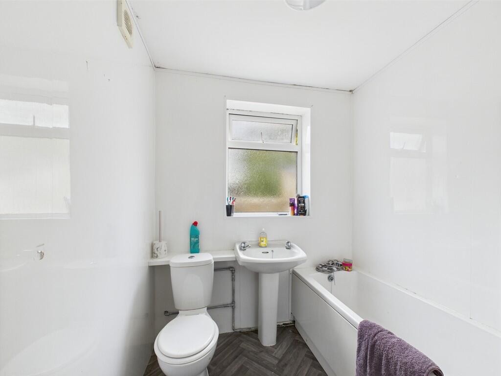 CAM01835G0-PR0203...