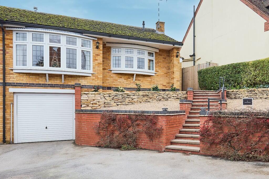 Edward Knight 202...