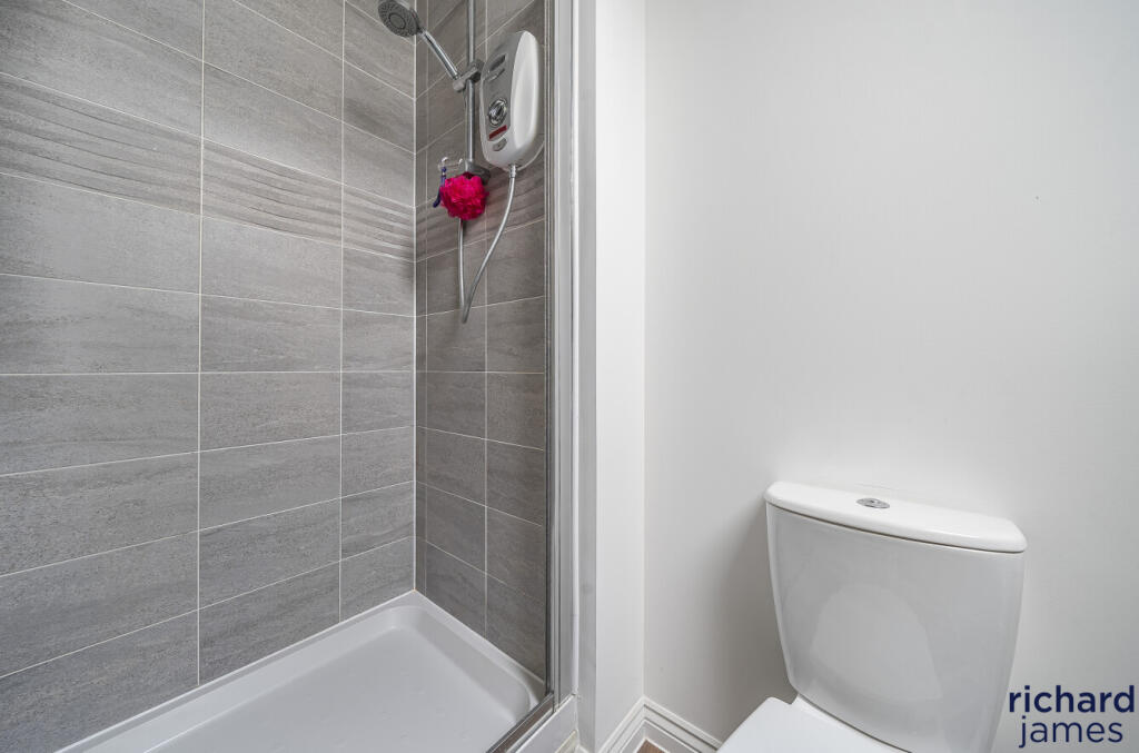 980a8c89a80f4060880acf5d0b5b835f