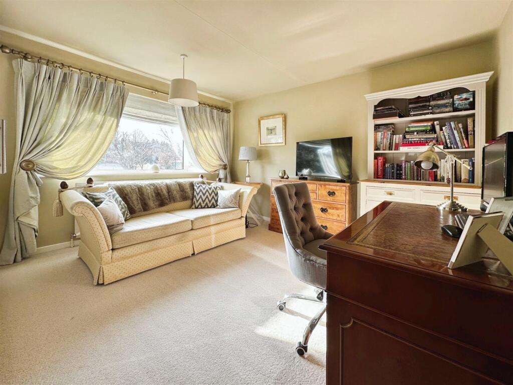 1fe474cf-image_picker_D3CE1003-986C-453F-82A7-E09F