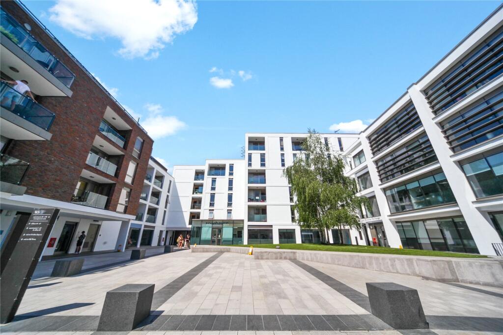 property in Wingate Square, 
Clapham, SW4