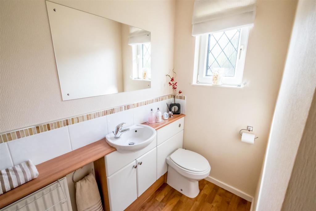 Ground floor WC/ Cloakroom