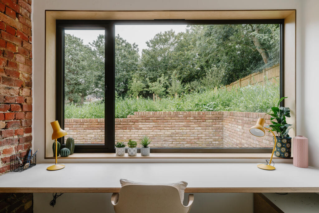 302702 - Eastry Court Lane_High Res-19.jpg