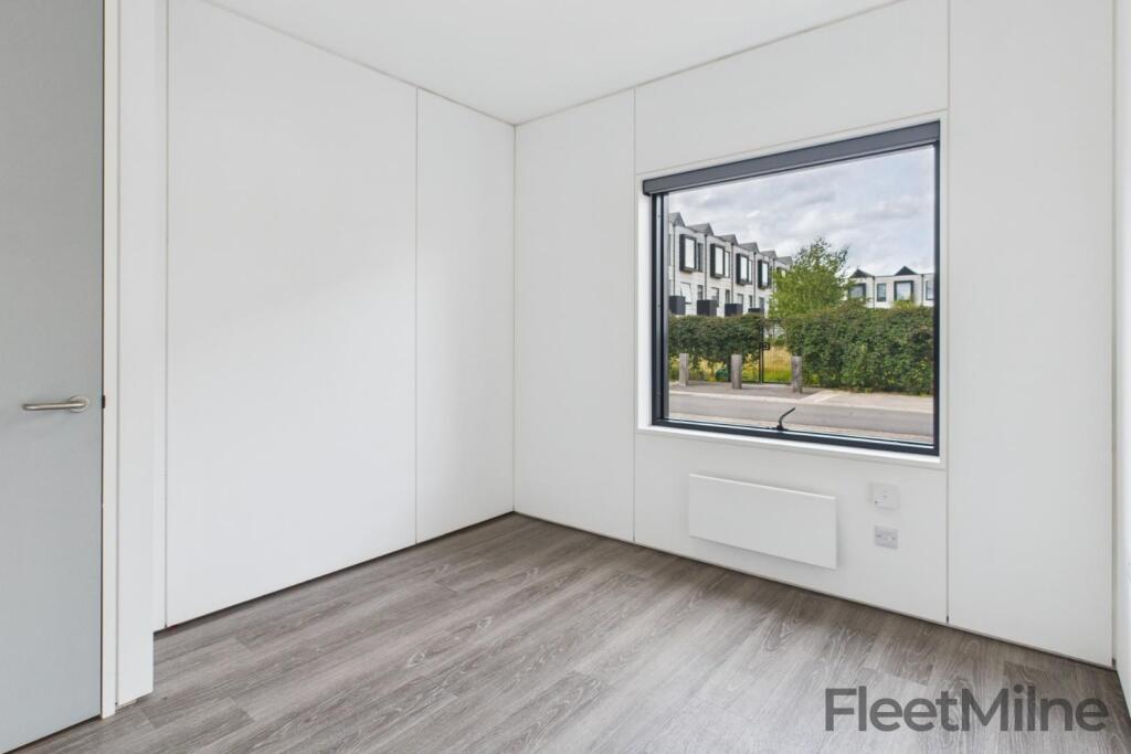 Bedroom 4/office