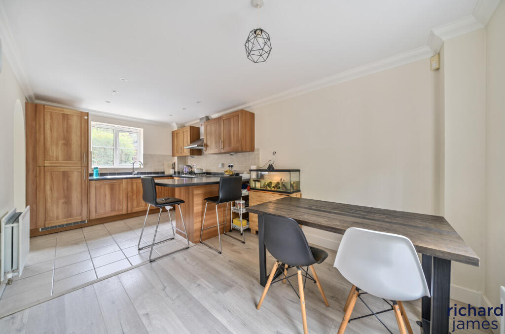 72f13746639944ce9be1e560ae0b32ca