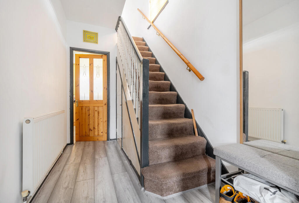 1372274-11-690236...