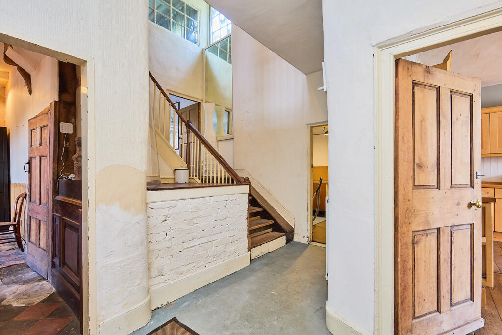 Edward Knight 202...