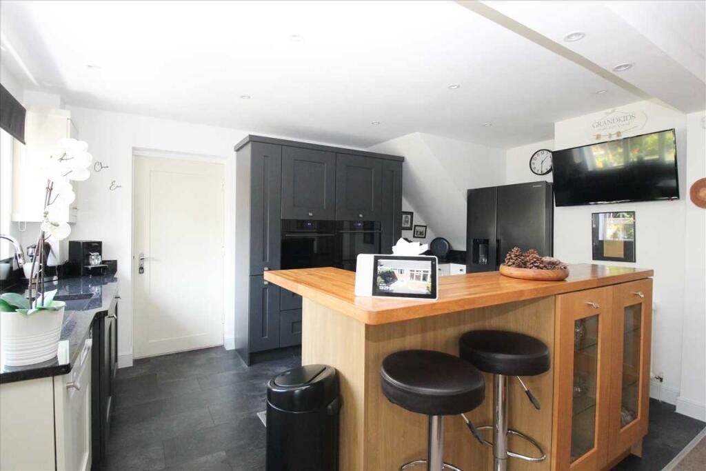 Additional Kitchen