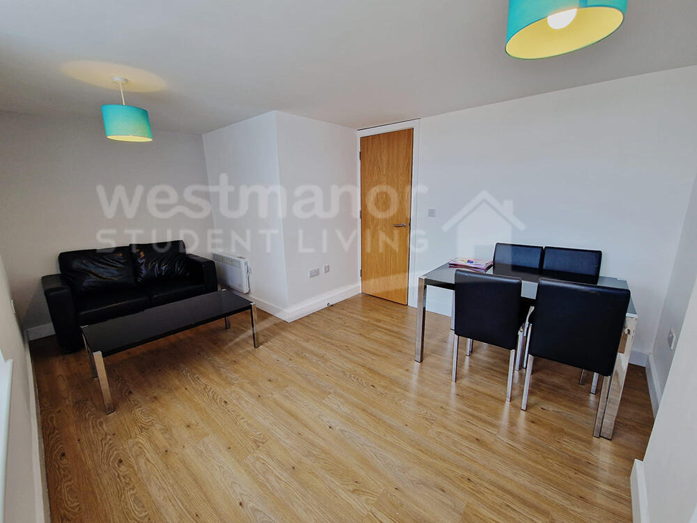 FLAT 13