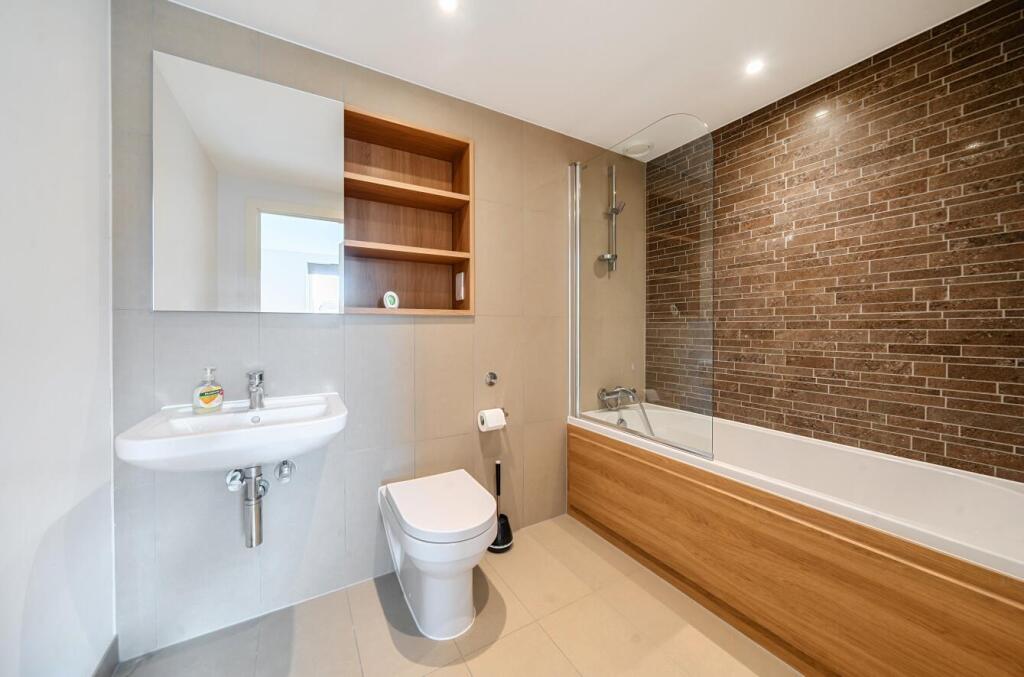 Davidson Frost-Wellings, DFW, Attlee Court, Stanmo