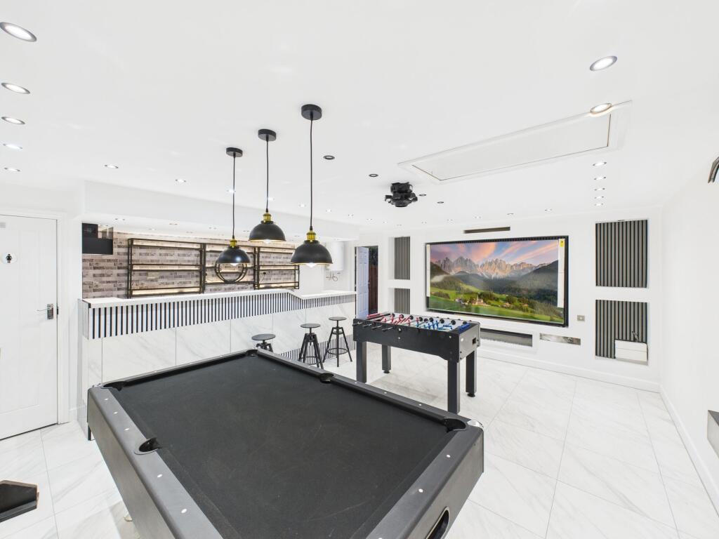 Former Garage/Games Room