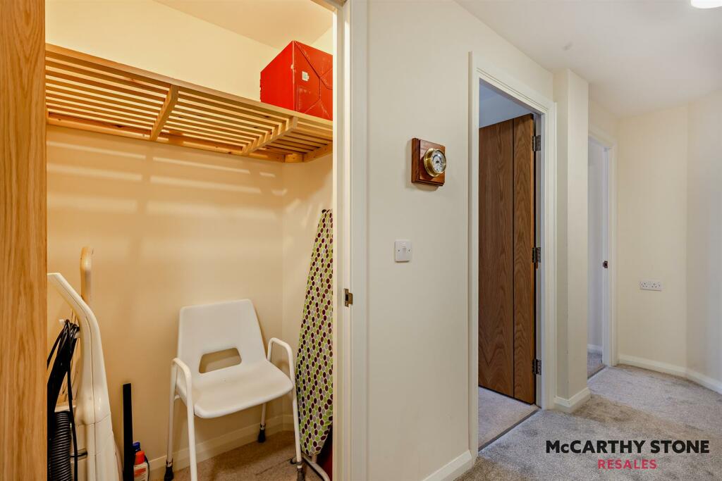 8590760-interior08-800.jpg