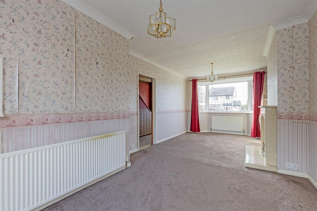 Reception Room-3.jpg