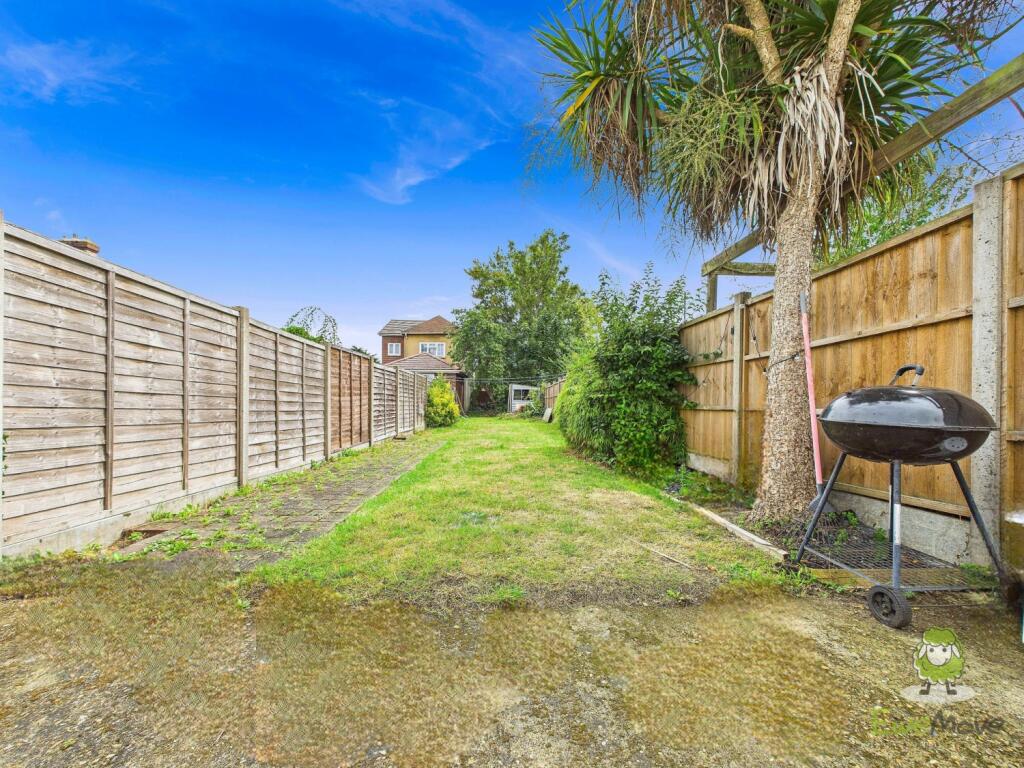 CAM01543G0-PR0145-STILL009