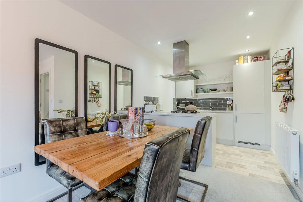 Dining Kitchen