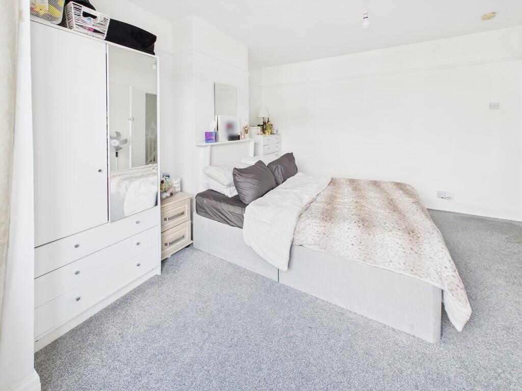 CAM05068G0-PR0010...