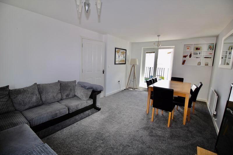 Lounge diner photo 1