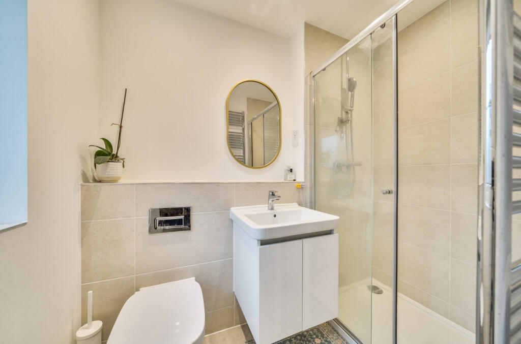 1343759-20-68ada7...